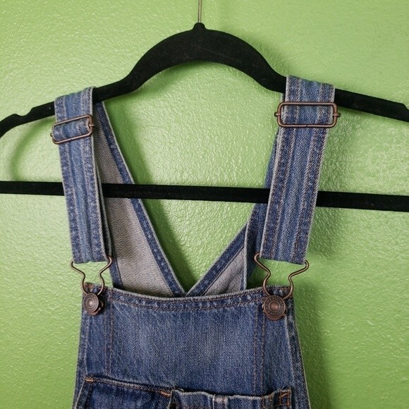 NWT American Eagle Outfitters Women's Distress Short Overalls Size XS - Picture 6 of 11